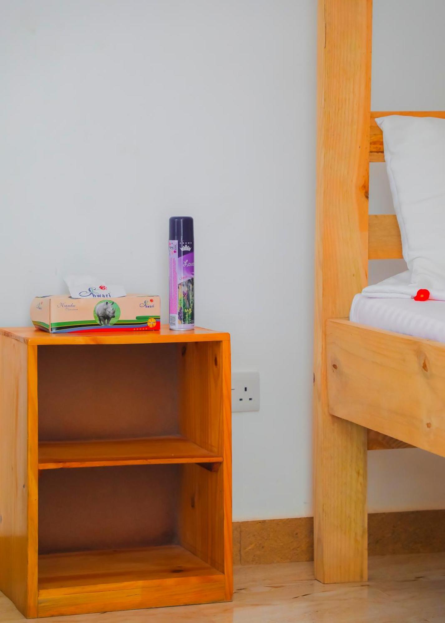 Bed and Breakfast Raha House Нунгви Экстерьер фото