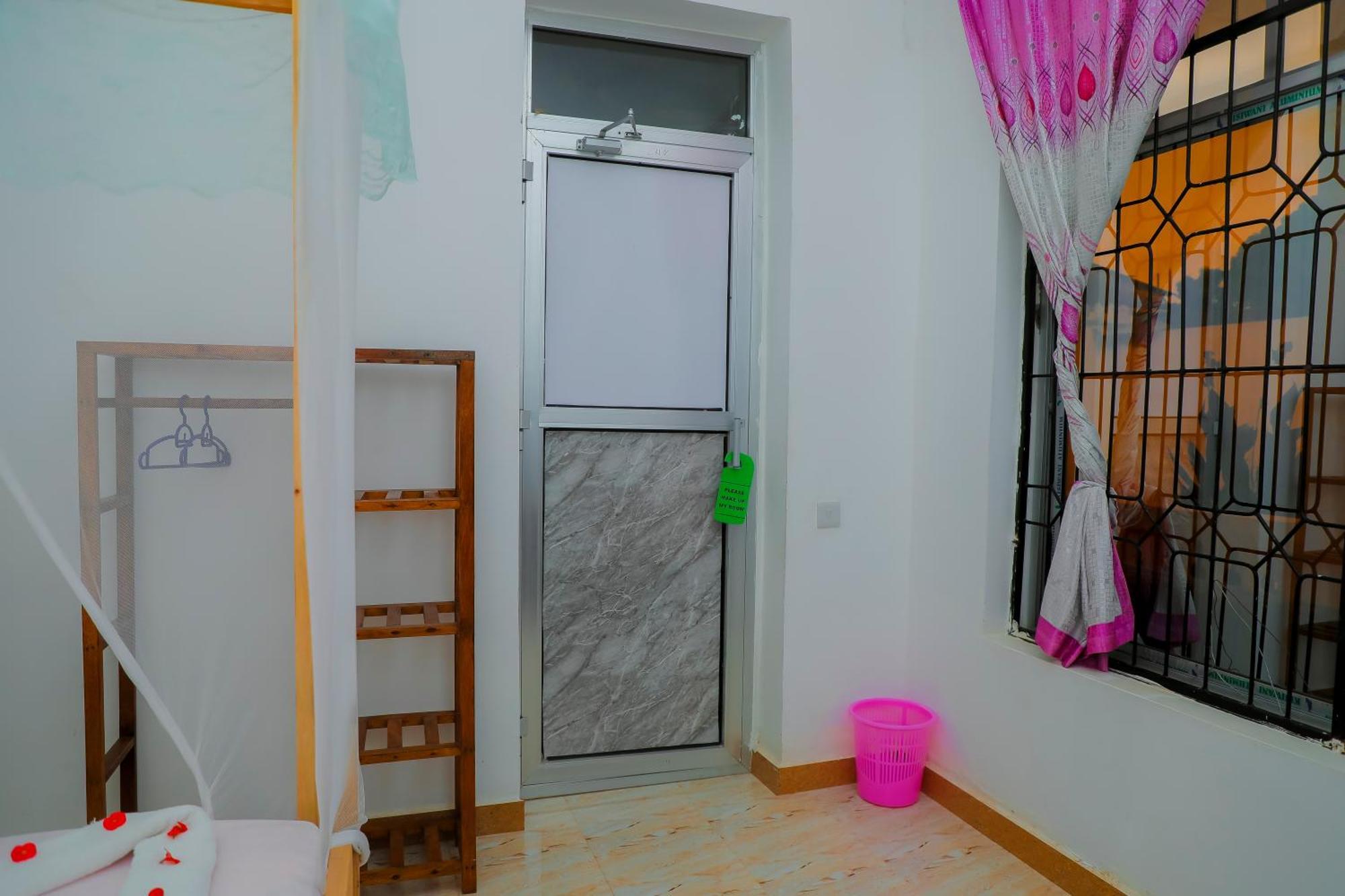 Bed and Breakfast Raha House Нунгви Экстерьер фото